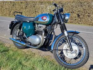 BSA A65 MOTORCYKEL