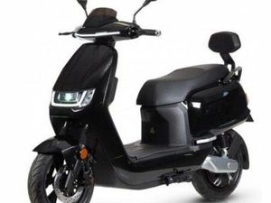 FUTURA TOP E-ROLLER 80 KM/H, TÜV NEU