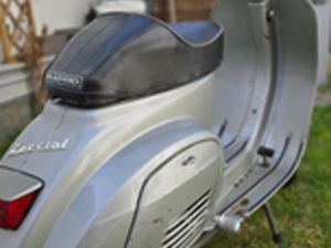 VESPA 50 SPECIAL