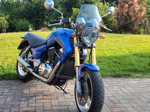 SACHS ROADSTER 800 V2