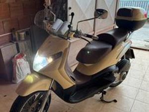 BEVERLY 200 COME NUOVO