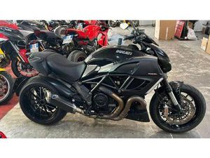 VENDO DUCATI DIAVEL 1200 DARK (2012 - 13) USATA A FIANO ROMANO (CODICE 9719642) - MOTO.IT