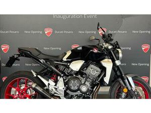 VENDO HONDA CB 1000 R ABS (2011 - 17) USATA A PESARO (CODICE 9700848) - MOTO.IT
