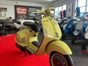 VESPA 946 BUNNY LIMITIERT 617/1000 SONDEPREIS