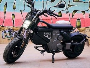 BMW MOTORRAD CE02 AM SNABB HEMLEVERANS • 2024