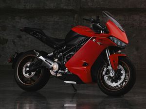 ◊ MOTO ZERO MOTORCYCLES SR/S PREMIUM 17.3KW ◊ / 2024 / NEUVE / LIVRAISON FRANCE / 100% ELECTRIQUE GARANTIE 5 ANS