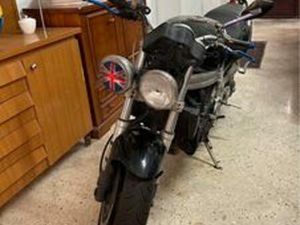 TRIUMPH SPEED TRIPLE 955I