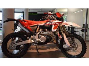 VENDO FANTIC MOTOR XE 125 (2025) NUOVA A APPIANO SULLA STRADA DEL VINO/EPPAN AN DER WEINSTRASSE (CODICE 9721709) - MOTO.IT