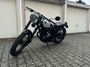YAMAHA SR 500 2J4