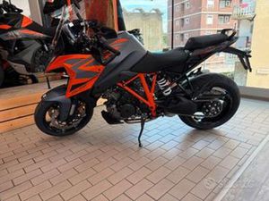 KTM 1290 SUPER DUKE GT