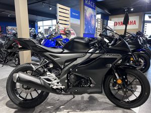 YAMAHA YZF-R125
