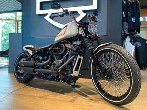HARLEY-DAVIDSON FXBB SOFTAIL STREET BOB 114, CUSTOMBIKE