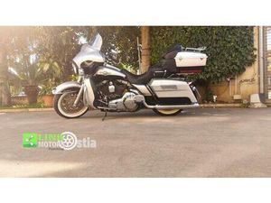 VENDO HARLEY-DAVIDSON 1450 ELECTRA GLIDE ULTRA CLASSIC (2003 - 05) - FLHTCUI USATA A ROMA (CODICE 9722297) - MOTO.IT