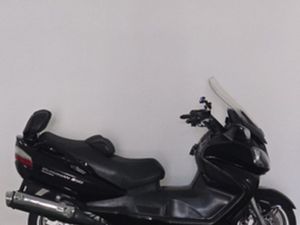 SUZUKI BURGMAN AN 650