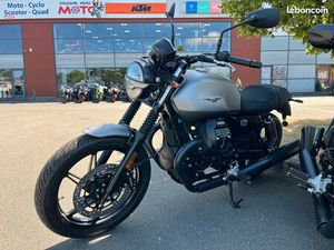 MOTO GUZZI V7 850 STONE / SPECIAL EDITION / CORSA / V9 BOOBER