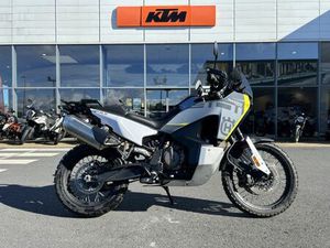 HUSQVARNA NORDEN 901 2025 901 CM3 | MOTO TRAIL | 900 KM | GRIS | 14112 BIEVILLE BEUVILLE