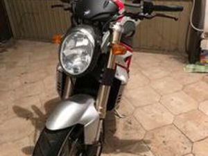 MV AGUSTA 910 BRUTALE