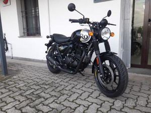 ROYAL ENFIELD HNTR 350 REBEL BLACK