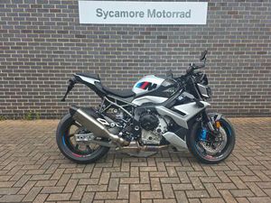 BMW M 1000 R CLAW-SHIFTED EURO 5 999 CC