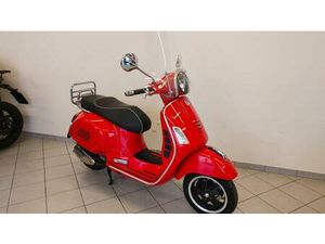 VENDO VESPA GTS 300 SUPER ABS (2014 - 16) USATA A CAVOUR (CODICE 9725129) - MOTO.IT