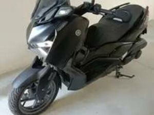 YAMAHA X-MAX TECH MAX 125