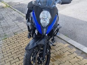 SUZUKI V STROM 650 XT →