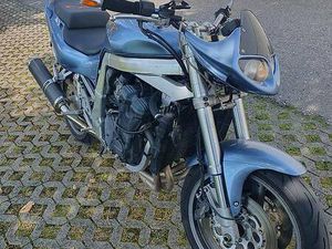 SUZUKI 750 GSXR CANTON BERNE -