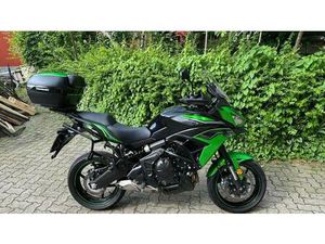 VENDO KAWASAKI VERSYS 650 (2021 - 24) USATA A CASALGRASSO (CODICE 9725932) - MOTO.IT