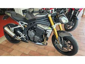 VENDO TRIUMPH SPEED TRIPLE 1200 RS (2021 - 24) USATA A TIVOLI (CODICE 9726206) - MOTO.IT