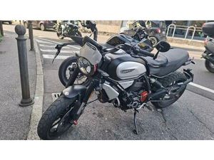 VENDO DUCATI SCRAMBLER 1100 DARK PRO (2020 - 24) USATA A COMO (CODICE 9726454) - MOTO.IT