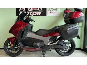 VENDO HONDA INTEGRA 750 DCT (2018 - 20) USATA A LEGNANO (CODICE 9726669) - MOTO.IT