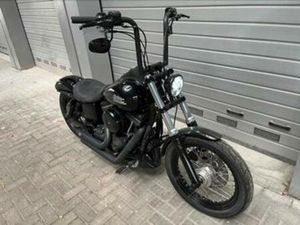 HARLEY DAVIDSON STREETBOB CUSTOM. NIEUWSTAAT — MOTOREN | HARLEY-DAVIDSON — MARKTPLAATS