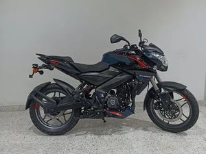 BAJAJ PULSAR NS 200 FI UG