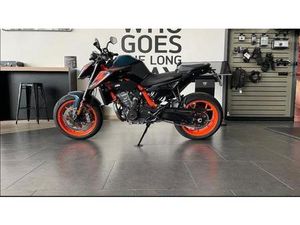 VENDO KTM 890 DUKE R (2022 - 23) USATA A MODUGNO (CODICE 9727851) - MOTO.IT