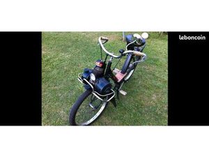 SOLEX 3800■PEINTURE D'ORIGINE■ENTRETIEN FAIT (JOINTS, DURITES ESSENCE, AMPOULES ECT...)■RIEN A PREVOIR ,DEMARE NIKEL■PAS DE CT NI CARTE GRISE■ MOB MOBYLETTE SOL