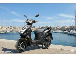 SCOOTER SYM ORBIT III 50 CC NEUF – PROMO 1899 – GARANTIE 5 ANS