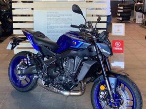 YAMAHA MT-09 Y-AMT 850 CM3