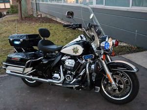 HARLEY-DAVIDSON ROAD KING