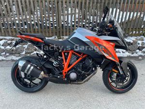 KTM 1290 SUPER DUKE GT