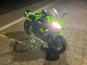 KAWASAKI NINJA 650