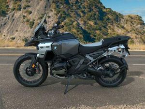 BMW R 1300 GS ADVENTURE / VORFÜHRFAHRZEUG