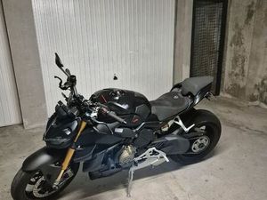 DUCATI STREETFIHTER V4S 1100