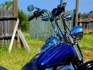 HARLEY DAVIDSON SUPER GLIDE 1584 CM3 - SPRINGER, 2009 GOD.