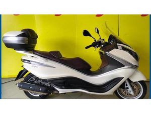 VENDO PIAGGIO X10 500 EXECUTIVE (2011 - 17) USATA A VIAREGGIO (CODICE 9732015) - MOTO.IT