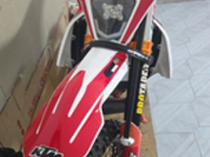 KTM 300