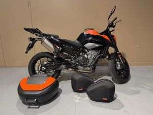 KTM 890 DUKE 2021