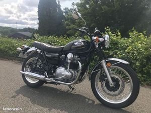 KAWASAKI W 800