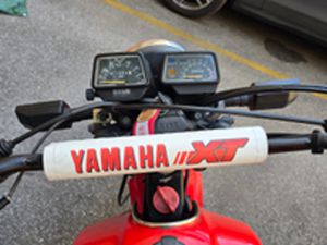 YAMAHA XT550