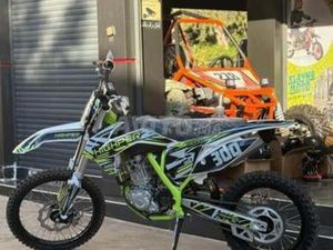 LA MOTOCROSS HIGHPER 300 CC DBK13 4TEMPS