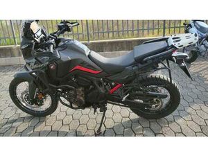 VENDO HONDA AFRICA TWIN CRF 1100L ES DCT (2024 - 25) USATA A CUNEO (CODICE 9734530) - MOTO.IT
